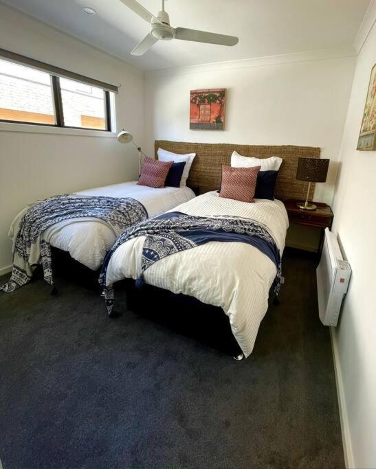 Apartment New & Adorable Unit Close To The *